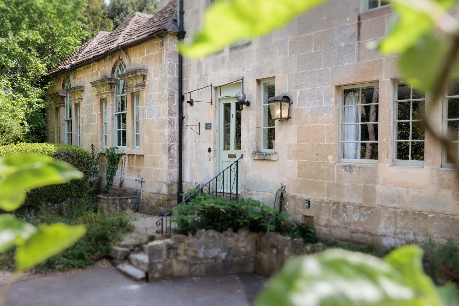 The Old School Rooms Beautiful Georgian Apartment, Sleeps 12 With Wifi And Parking, Near Bath Box  Exterior foto