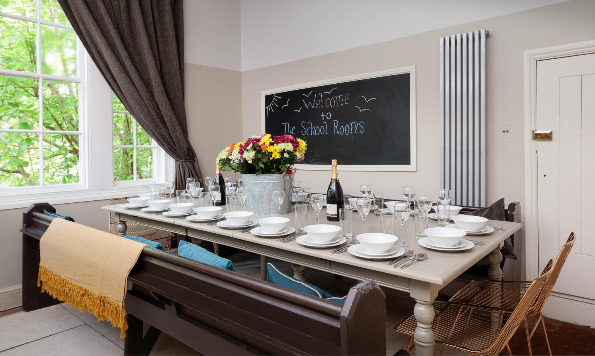 The Old School Rooms Beautiful Georgian Apartment, Sleeps 12 With Wifi And Parking, Near Bath Box  Exterior foto